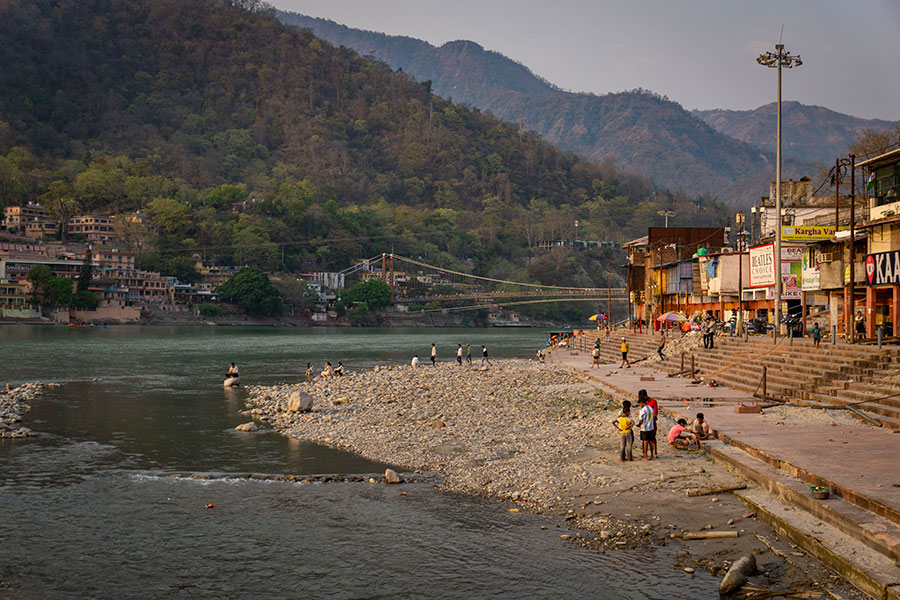 Serial Yogger Retraite en Inde